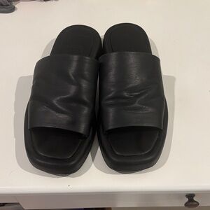 Dolce Vita Black Slide Rosco Sandals